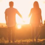 4 Tips Menarik Perhatian Pasangan Saat PDKT